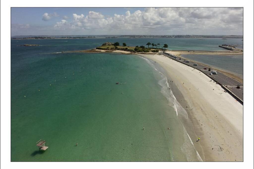 Kermaravel, Le Petit Manoir En Bord De Mer. แซ็ง-โปล-เดอ-ลีอง ภายนอก รูปภาพ